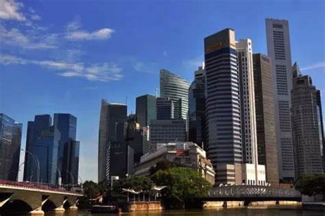 21个公认具有代表性的新加坡地标建筑_Bay