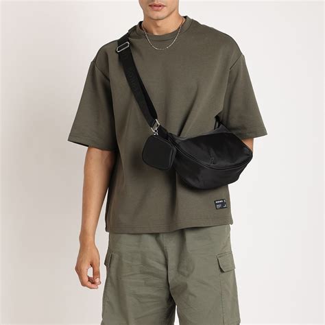 Stylish Handbags and Footwear for Women | Branded & Ethnic Collections ...