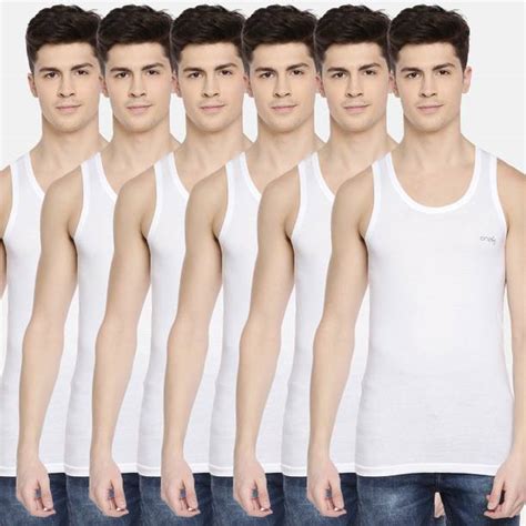 One8 By Virat Kohli Clothing And Accessories - Buy One8 By Virat Kohli ...