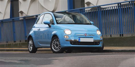 Fiat 500C Review 2022 | Drive, Specs & Pricing | carwow