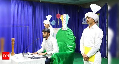 BSSS students run Indian parliament for a day | Events Movie News ...