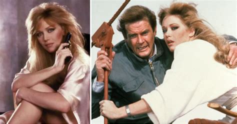 Bond Girl Tanya Roberts Collapses After Taking Her Dogs Out For A Walk ...