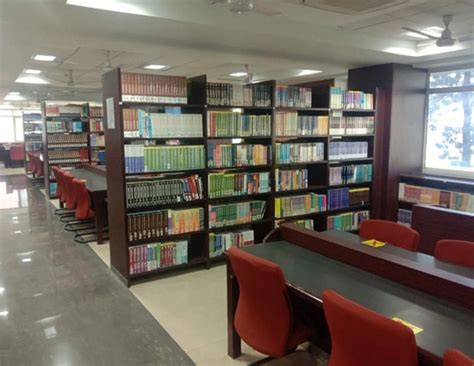 Campus life - Library