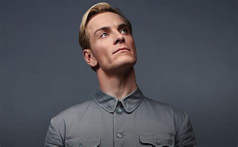 David Prometheus 的图像结果