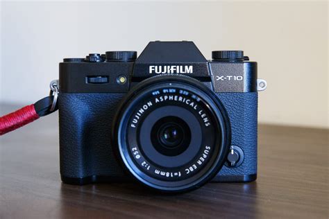 The Fujifilm X-T10 for Street Photography - Street Hunters