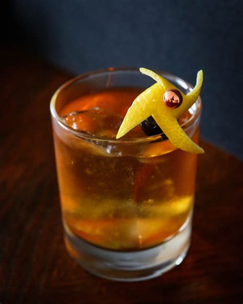 Rusty Nail | Simple two ingredient cocktail with mysterious origins ...