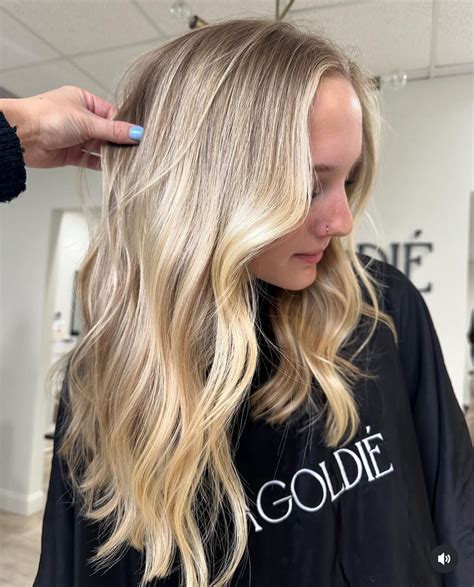 AGOLDIÉ | HICKORY, NC HAIR SALON (@agoldiesalon) • Instagram photos and ...
