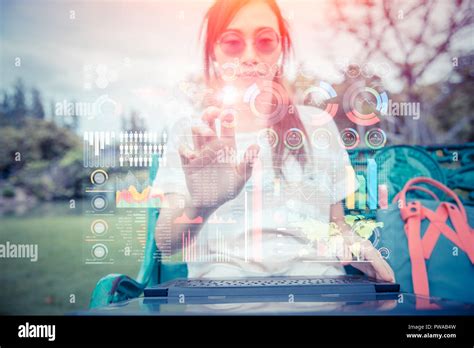 Future Computer Screen 的图像结果