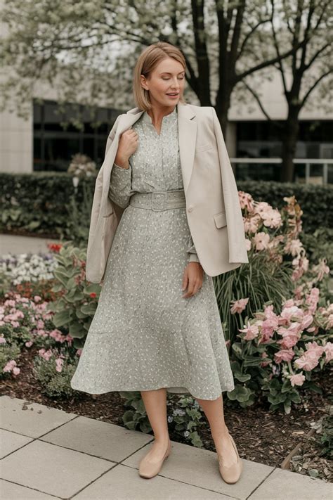 Women Business Casual Spring Outfits 的图像结果