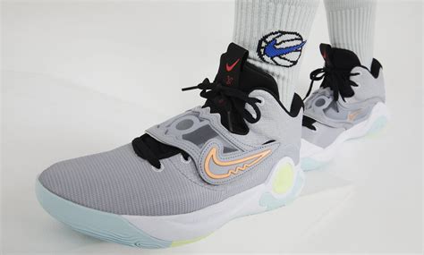 KD Trey 5 X EP Basketball Shoes. Nike IN