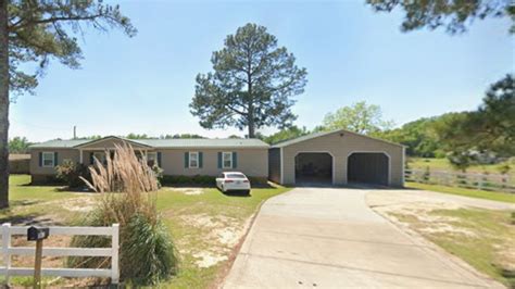 North Carolina Couple Stabbed to Death by Teen Foster Child