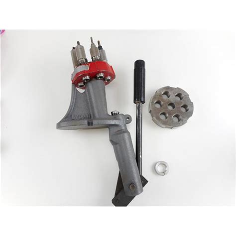 Rezultat imagine pentru Lyman Reloading Press for Beginners