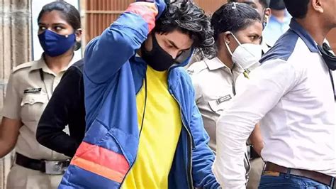 NCB officer who arrested Aryan Khan is being spied on, the officer ...
