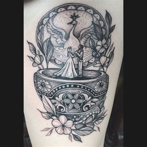 Anastasia's Music Box Tattoo | Tattoos, Anastasia music box, Vintage tattoo