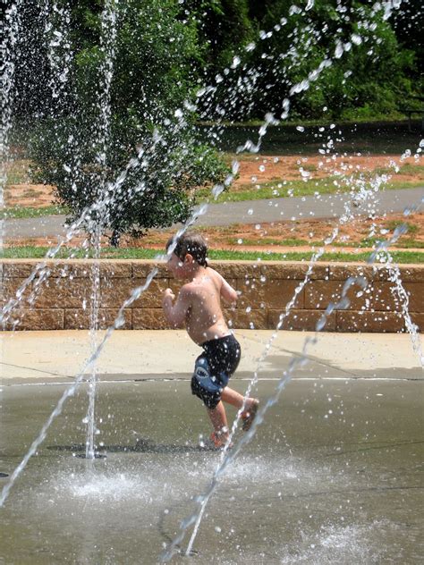 The Caddy's Shack: Nevin Community Park