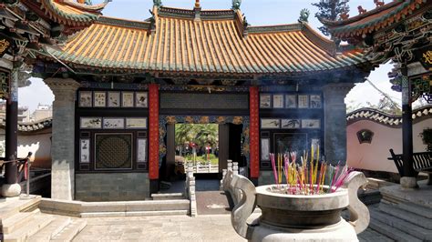 Guandu Ancient Town : Kunming | Visions of Travel