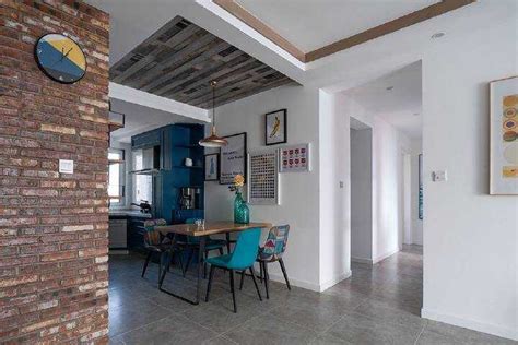 两居室老房子翻新实木简约风 三合一空间实用又有趣 - 装修日记精选 - 装一网