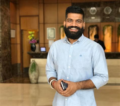 Gaurav Chaudhary Today News, Wiki, Affairs, Updates, Biodata, Phone ...