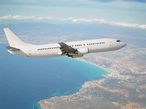Airlines cancel more flights as Middle East conflict escalates