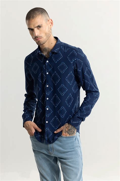 Buy Men's Dotted Romb Blue Shirt Online | SNITCH
