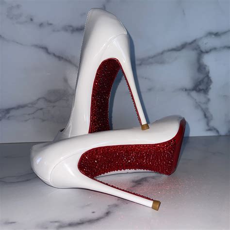 Red high heel pumps – Artofit