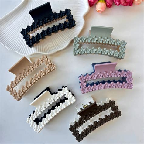 Dual Colour Rectangle Flower Hair Claw - Large – Hairbounce.in
