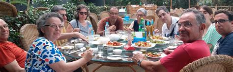 How to Eat in China — Chinese Table Manners, Dining Etiquette