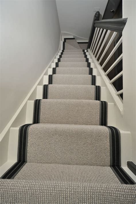 4-059 wool stair runners Bowloom wool carpet, fitted stair runners with ...