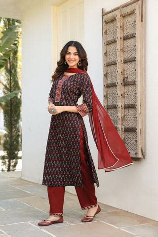 Straight Kurta Sets for Women Online | Rain & Rainbow