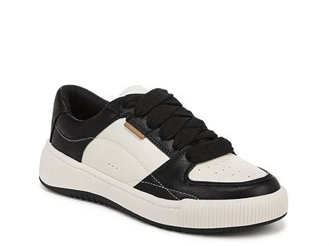 Vince Oasis Sneaker - Women's - Free Shipping | DSW