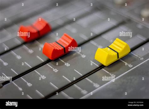 Slide Control Sound Effect 的图像结果