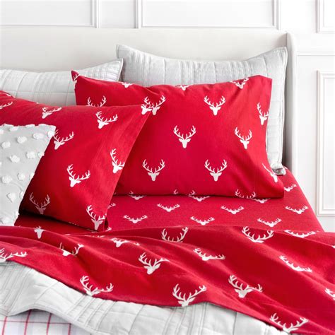 Martha Stewart Holiday Reindeer Cotton Flannel Print Sheet Set, 180 GSM ...