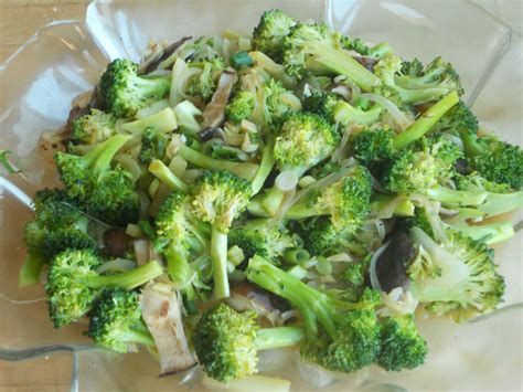 Broccoli Mushroom Stir Fry - Eat Well Enjoy Life - Pure Food, Radiant ...