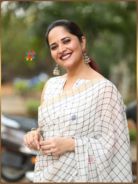 Anasuya Bharadwaj : వైట్ శారీ స్టన్నింగ్ లుక్స్ అనసూయ అదుర్స్ - Telugu ...