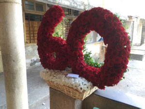 Impress anyone on birthday with flower bouquet or Send Exotic flowers ...