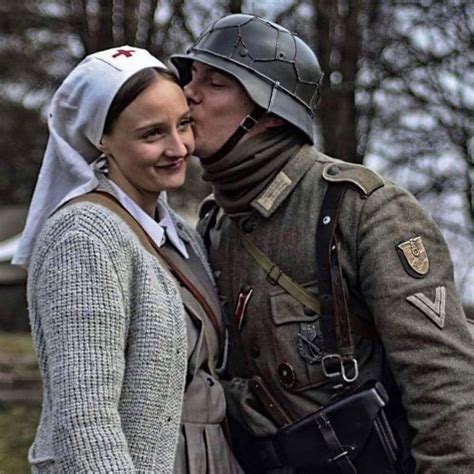 Pin em Living History Groups.