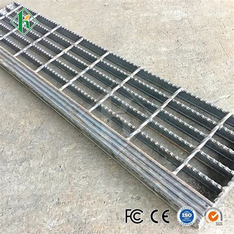 Kaiheng Steel Step Tread Factory Welding Anti-Slip Steel Stair Treads ...