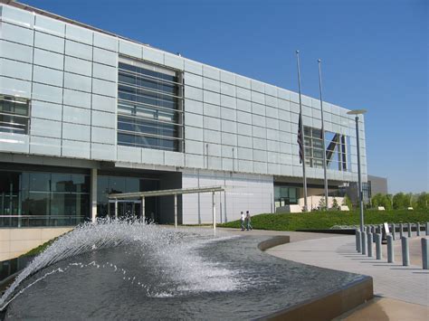 Presidential Library Sign 的图像结果