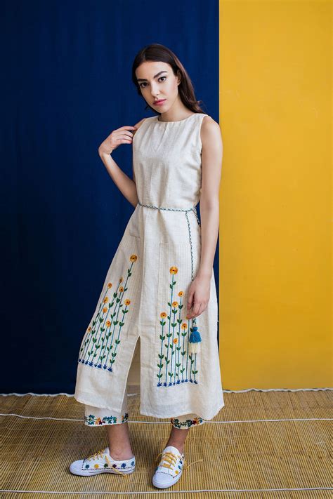 Ivory Floral Hand embroidered Dresses | Co-ord sets – The right cut store
