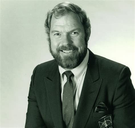 Los Angeles Morgue Files: Football Player and Actor Merlin Olsen 2010 ...