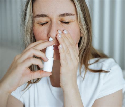 Nasal Sprays: How They Work and How to Use Them Correctly - Covenant Health