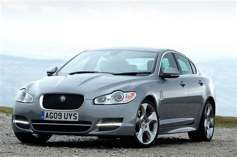 Jaguar XF (2011) - picture 5 of 5