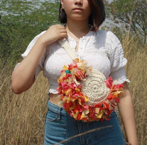 Katran Crochet Belt Bag – Itihasikala
