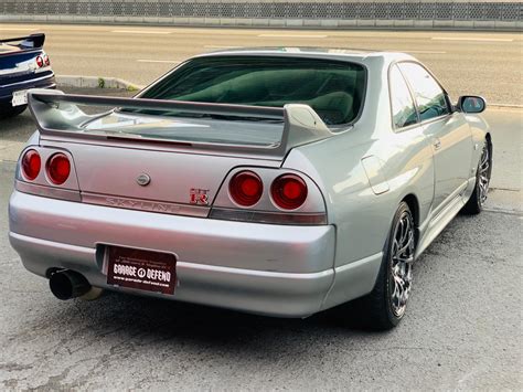 Nissan Skyline GT-R R33 for sale (#3549) - Garage Defend / JDM GLOBAL
