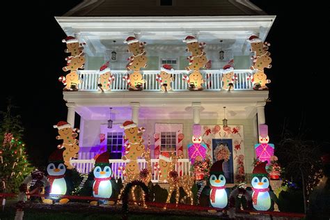 Visiting Christmas Town USA in North Carolina - The Points Guy