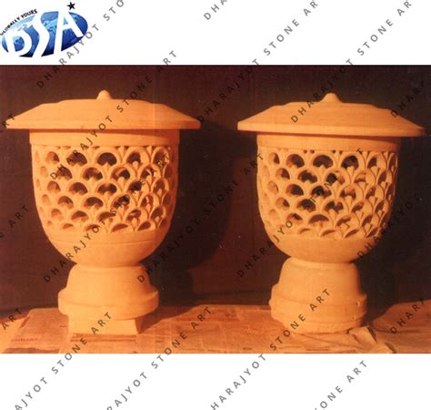 Yellow Sandstone Small Lamps – Dharajyot Stone Art