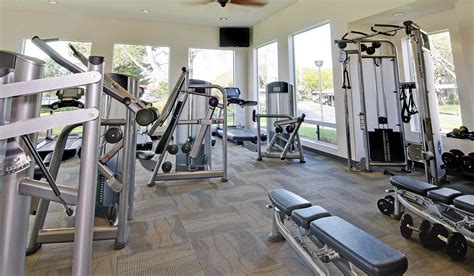 Mariners Cove - Apartments in San Diego, CA - Home