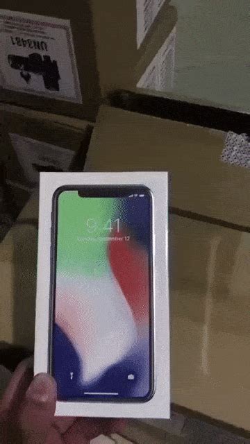 全球首批苹果iPhone X银色版开箱_SEO每日一贴|产品运营方案|IT手记|seozzy|诸城seo