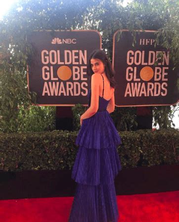 Golden Globe's Fiji Water Girl suing Fiji Water Co. for this reason ...