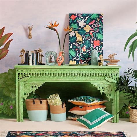 Celebrity Homes and Interiors: Bollywood Homes, Designer Spaces & More ...